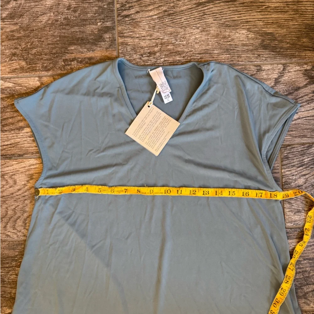 Wynne Layers Blue/green V-Neck Dress - Picture 6 of 8